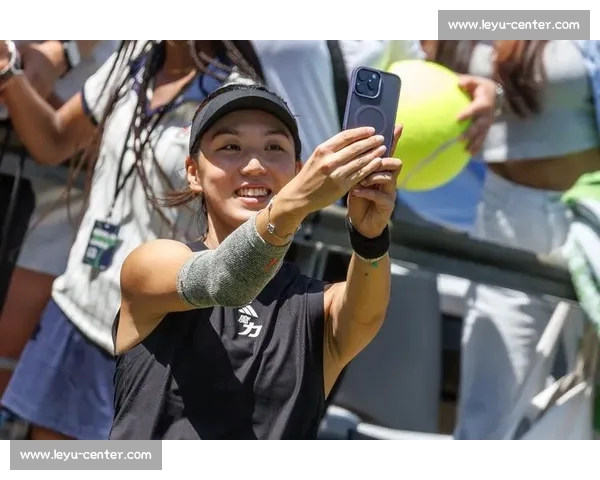 温网中国军团 6 人出征：郑钦文破咒之战，王欣瑜冲八强，男网独苗迎硬仗