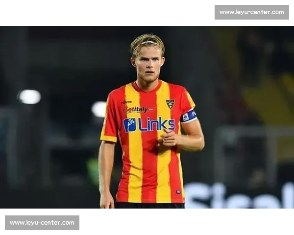 国米 4000 万求购尤尔曼德遭拒！葡体坚持 8000 万，热刺截胡加剧中场争夺战