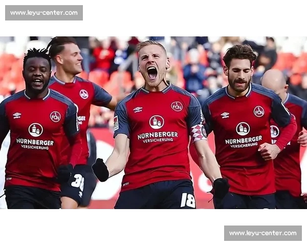 欧洲红魔的纯粹坚守：从低谷到巅峰的足球信仰