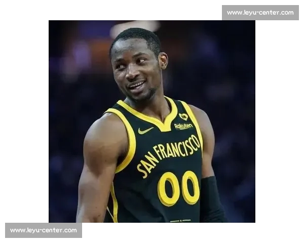 非洲双星跨越国界的共勉：库明加力挺太阳新秀，未来之路谁主沉浮？